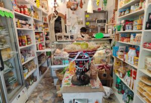 alimentari la bottega a Valmontone