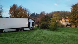 Incidente Camion Frigo in via Ariana a Valmontone