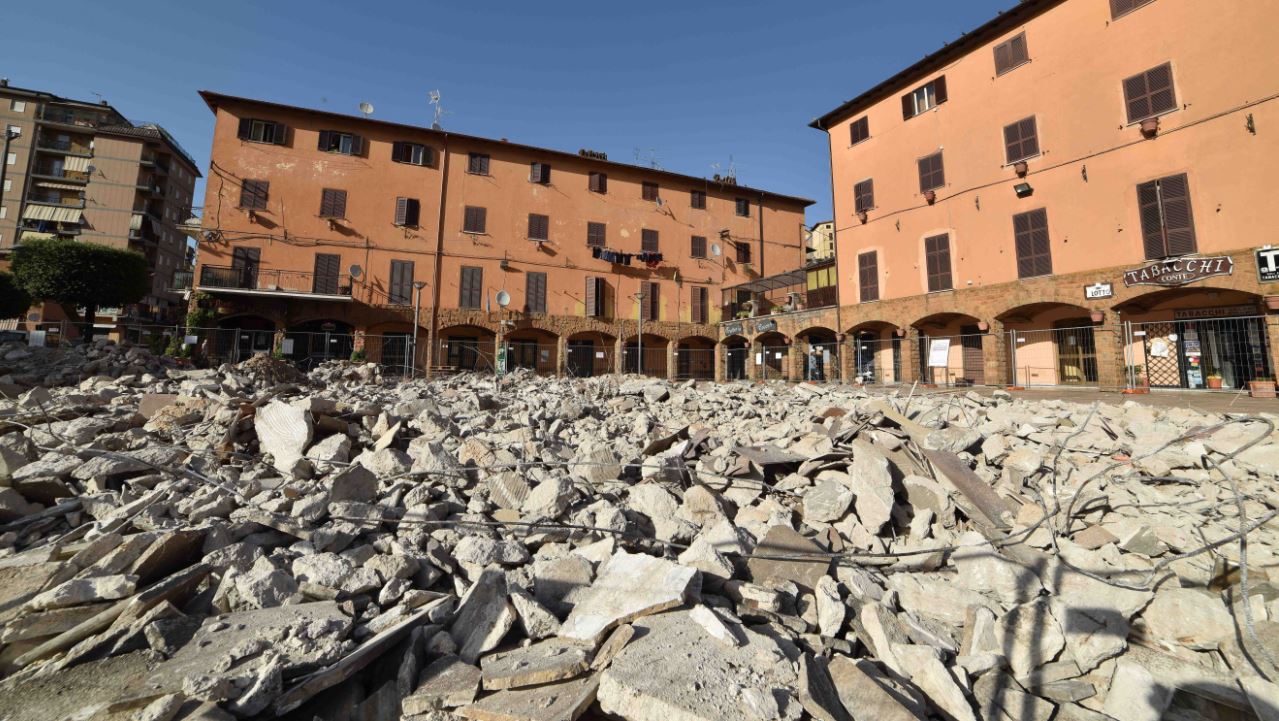 Piazza della Repubblica a Valmontone, inizio dei lavori