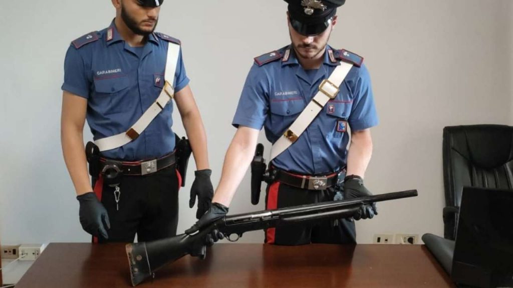 Fucile sequestrato dai carabinieri