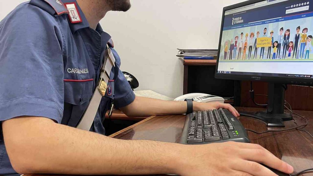 Carabinieri scoprono 21 furbetti del Reddito di Cittadinanza