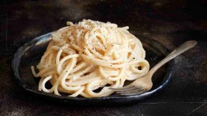 il trucco per preparare la cacio e pepe