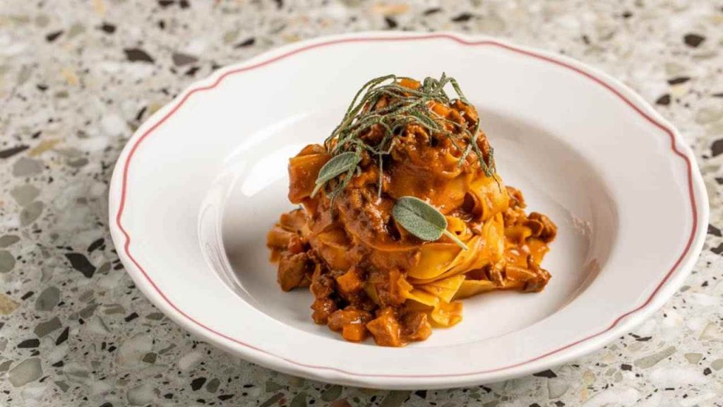 Fettuccine alle rigaglie di cortile