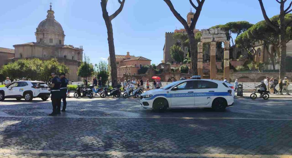 Agenti di Polizia di Roma Capitale