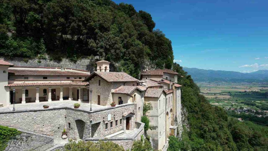 borgo sospeso nel tempo nel Lazio