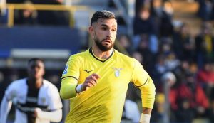 Castellanos rincorre il pallone prima di buttarlo in rete