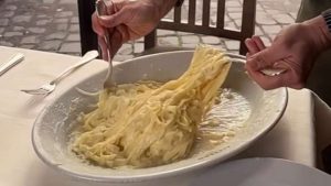 Fettuccine alla Alfredo