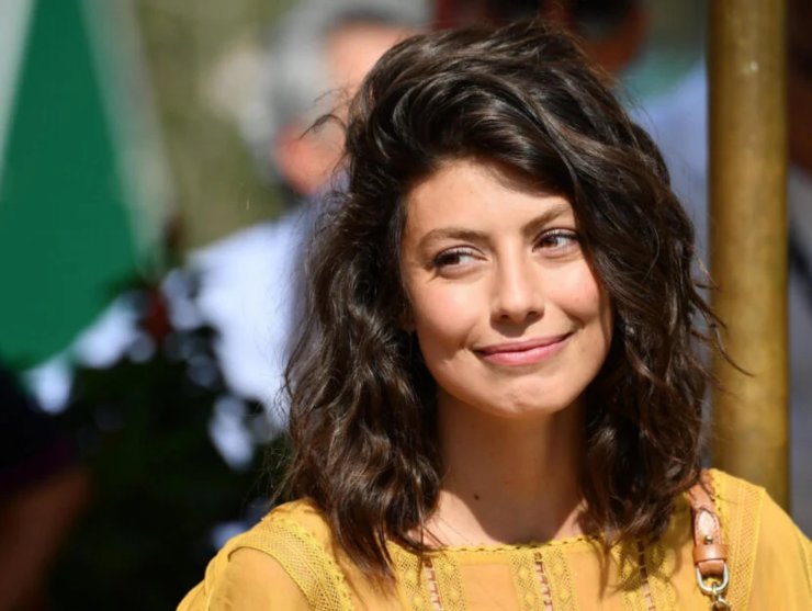 Alessandra Mastronardi